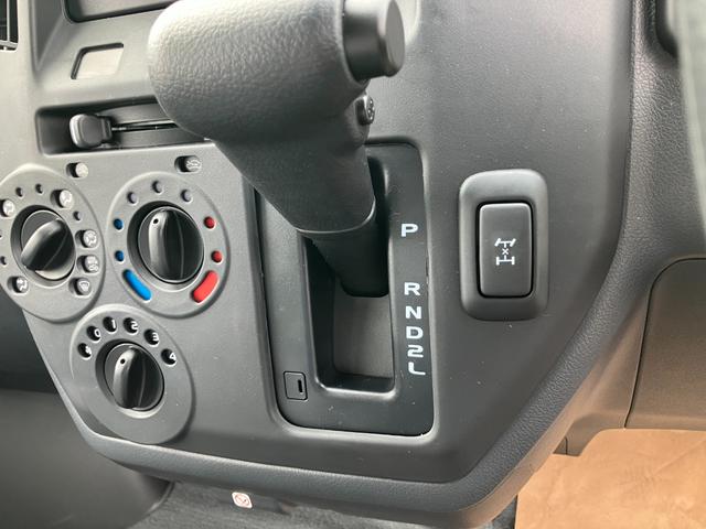 タウンエースバン ＧＬ　４ＷＤ　登録済み未使用車　ボンゴバン＆グランマックスＯＥＭ　ＬＥＤヘッドライト　キーレス　ボディ同色バンパー　同型車２ＷＤグランマックスも展示車あります（35枚目）