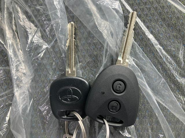 タウンエースバン ＧＬ　４ＷＤ　登録済み未使用車　ボンゴバン＆グランマックスＯＥＭ　ＬＥＤヘッドライト　キーレス　ボディ同色バンパー　同型車２ＷＤグランマックスも展示車あります（37枚目）