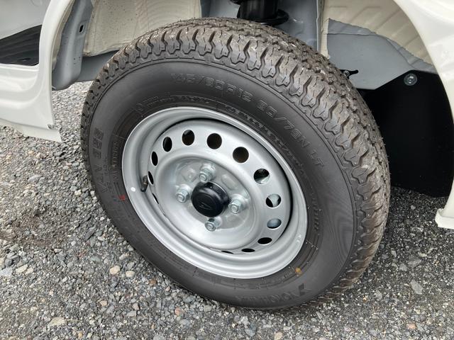 ハイゼットトラック 　ＰＴＯ多目的ダンプ　届出済み未使用車　５ＭＴ４ＷＤ　デフロック　極東製ボディ　衝突被害軽減ブレーキ　オートライト　ハイロー切り替えギヤ（39枚目）