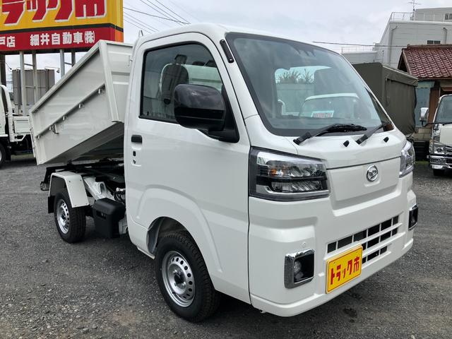 ハイゼットトラック 　清掃ダンプ４ＷＤ　ＬＥＤ省力パック　届出済み未使用車　土砂禁　スマートキー　ＬＥＤヘッドライト＆フォグランプ　デフロック　コーナーセンサー　オートライト（13枚目）
