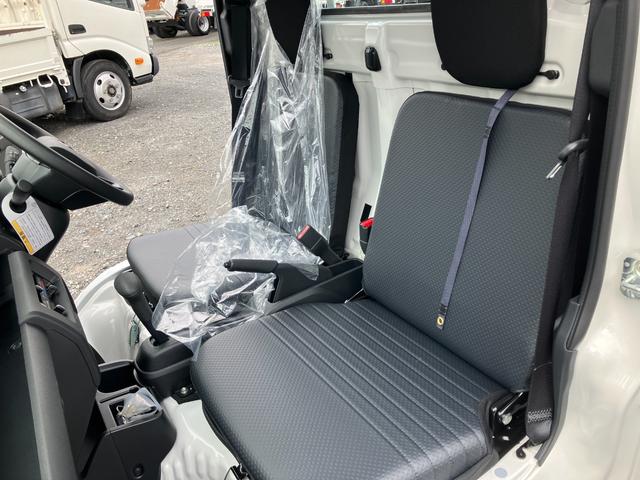 ハイゼットトラック 　清掃ダンプ４ＷＤ　ＬＥＤ省力パック　届出済み未使用車　土砂禁　スマートキー　ＬＥＤヘッドライト＆フォグランプ　デフロック　コーナーセンサー　オートライト（30枚目）