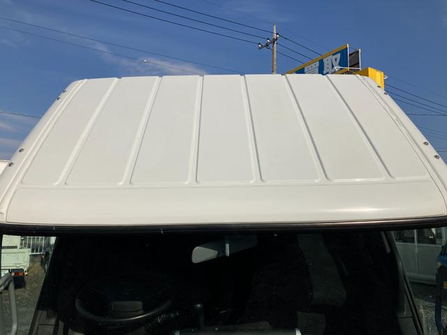 キャンター 　積載２トン　平ボディ１０尺　４ＷＤ　ＭＴモード付き６ＡＴ　荷台塗装仕上げ済み　衝突被害軽減ブレーキ　キーレス（25枚目）