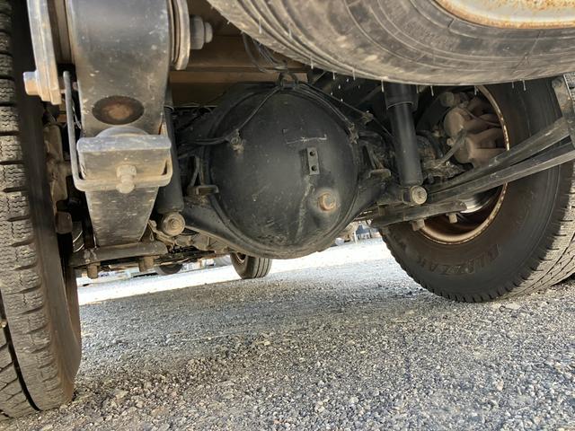 キャンター 　積載２トン　平ボディ１０尺　４ＷＤ　ＭＴモード付き６ＡＴ　荷台塗装仕上げ済み　衝突被害軽減ブレーキ　キーレス（43枚目）