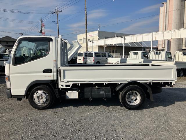 キャンター 　積載２トン　平ボディ１０尺　４ＷＤ　ＭＴモード付き６ＡＴ　荷台塗装仕上げ済み　衝突被害軽減ブレーキ　キーレス（47枚目）
