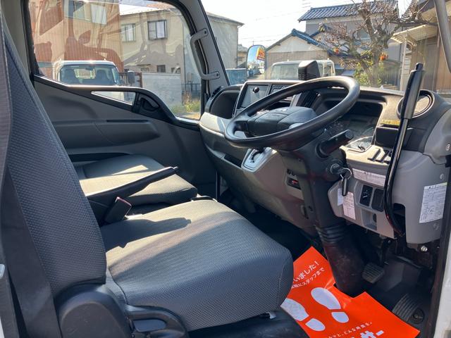 キャンター 　積載２トン　全低床強化ダンプ　６ＡＴデュオニック２．０　荷台塗装仕上げ済み　ダンプピン＆コボレーン　荷台Ｌ字アングル補強済み（5枚目）