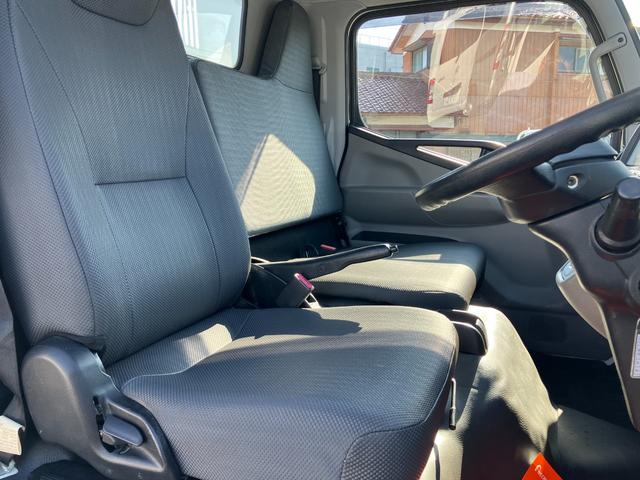 キャンター 　積載２トン　全低床強化ダンプ　６ＡＴデュオニック２．０　荷台塗装仕上げ済み　ダンプピン＆コボレーン　荷台Ｌ字アングル補強済み（7枚目）