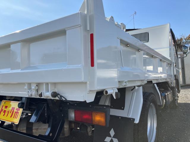 キャンター 　積載２トン　全低床強化ダンプ　６ＡＴデュオニック２．０　荷台塗装仕上げ済み　ダンプピン＆コボレーン　荷台Ｌ字アングル補強済み（16枚目）