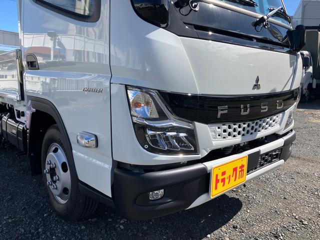 キャンター ロング全低床 積載1.5トン 6ATデュオニック2.0 登録済み未使用車 純正バックカメラ フル液晶メーター 衝突被害軽減ブレーキ スマートキー(15枚目)