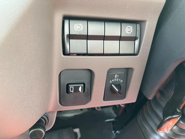 キャンター 　積載３トン　全低床垂直パワーゲート　６ＡＴデュオニック２．０　業務未使用　プラットホーム長１０００ｍｍ　最大昇降荷重６００ｋｇ　フル液晶メーターモデル（34枚目）