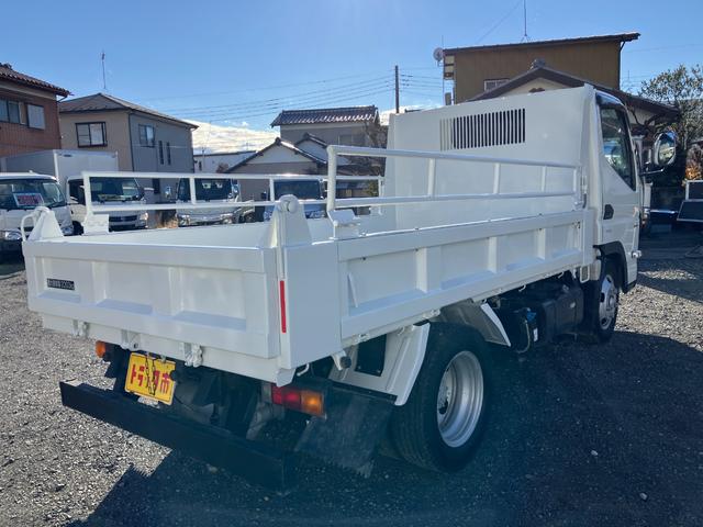 キャンター 全低床ダンプ　積載２トン　全低床強化ダンプ　荷台塗装仕上げ済み　ダンプピン＆コボレーン　衝突被害軽減ブレーキ　スマートキー　ＥＴＣ　ＬＥＤヘッドライト（3枚目）