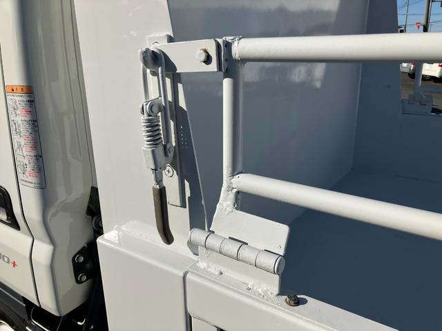 キャンター 全低床ダンプ　積載２トン　全低床強化ダンプ　荷台塗装仕上げ済み　ダンプピン＆コボレーン　衝突被害軽減ブレーキ　スマートキー　ＥＴＣ　ＬＥＤヘッドライト（23枚目）