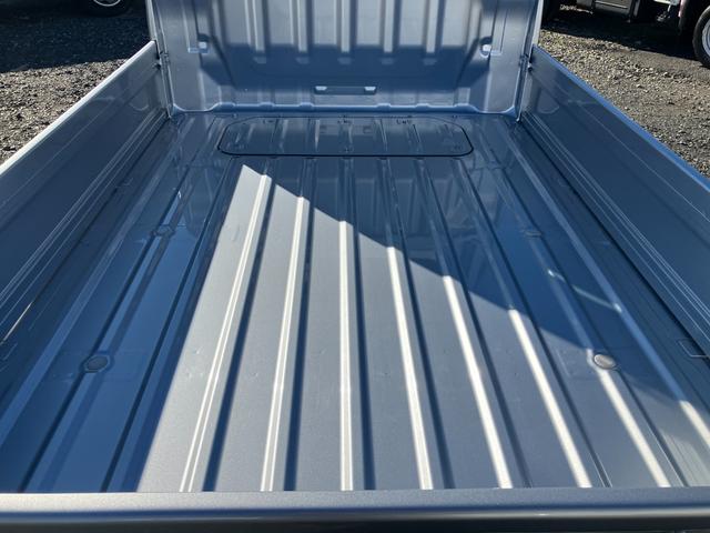 ハイゼットトラック スタンダード　ＬＥＤ省力パック　届出済み未使用車　４ＷＤ　スマートキー　衝突被害軽減ブレーキ　電動格納ミラー　パワーウィンドウ　ＬＥＤヘッドライト＆フォグランプ（4枚目）