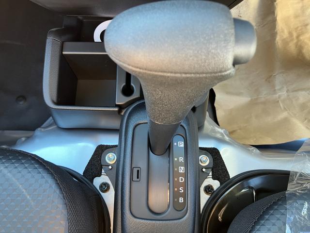 ハイゼットトラック スタンダード　ＬＥＤ省力パック　届出済み未使用車　４ＷＤ　スマートキー　衝突被害軽減ブレーキ　電動格納ミラー　パワーウィンドウ　ＬＥＤヘッドライト＆フォグランプ（34枚目）