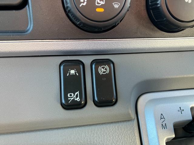 ＮＴ４５０アトラス 　積載２トン　全低床フルフラットロー　６ＡＴデュオニック２．０　キャンターＯＥＭ車　３Ｌディーゼルターボ　衝突被害軽減ブレーキ（33枚目）