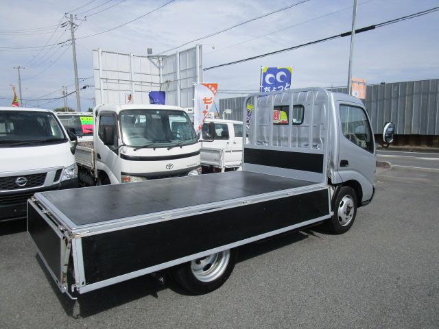 フルジャストロー Wタイヤ 三方開き 3000Kg積載(16枚目)