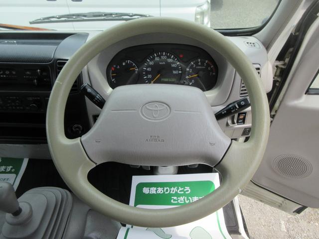 トヨエース ロングフルジャストロー　パワーゲート　ロング　フルジャストロー　Ｗタイヤ　Ｆ５速　ＡＢＳ　Ｄ席エアバック　集中ドア　左側電動格納ミラー　トヨタ車体６００Ｋｇ型垂直ゲート　荷台板張り　２０００Ｋｇ積載（12枚目）