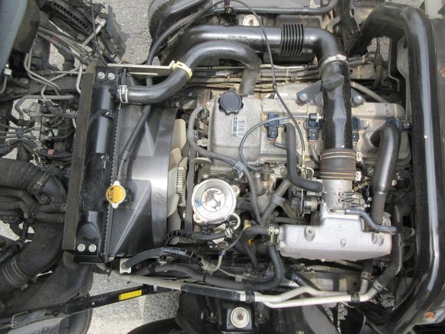 トヨエース ロングフルジャストロー　パワーゲート　ロング　フルジャストロー　Ｗタイヤ　Ｆ５速　ＡＢＳ　Ｄ席エアバック　集中ドア　左側電動格納ミラー　トヨタ車体６００Ｋｇ型垂直ゲート　荷台板張り　２０００Ｋｇ積載（22枚目）