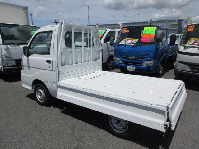 ハイゼットトラック ローダンプ　ダンプ　４ＷＤ　三方開き　エアコン　パワステ　Ｆ５速　３５０Ｋｇ積載（18枚目）