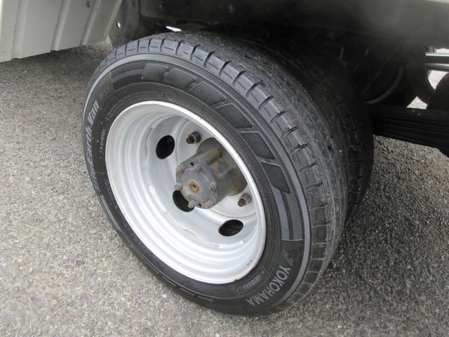トヨエース ジャストロー　ジャストロー　低床　Ｗタイヤ　三方開き　オートマ　ＡＢＳ　Ｄ席エアバック　集中ドア　ＥＴＣ　社外ナビＴＶ　ワンセグ　荷台板張り　１４５０Ｋｇ積載（23枚目）