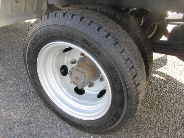 トヨエース ジャストロー　ジャストロー　低床　Ｗタイヤ　Ｆ５速　Ｄ席エアバック　集中ドア　ＥＴＣ　スチールデッキ　１５００Ｋｇ積載（22枚目）