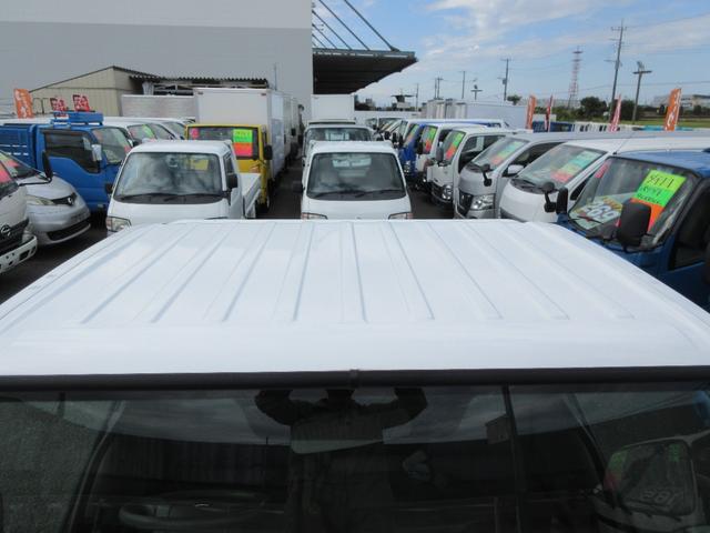 アトラストラック スーパーロー スーパーロー 低床 Wタイヤ 三方開き F5速 ABS D席エアバック 集中ドア ETC 左側電動格納ミラー スチールデッキ 1500Kg積載(10枚目)