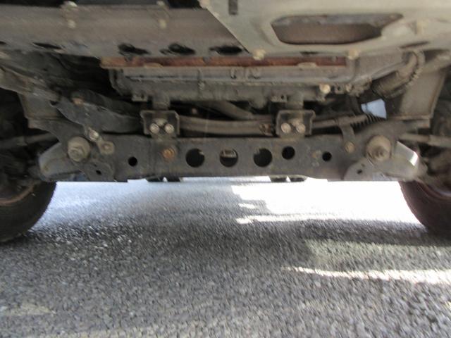 トヨエース フルジャストロー パワーゲート フルジャストロー 低床 Wタイヤ 三方開き F5速 D席エアバック 集中ドア ETC 荷台板張り 極東製600Kg型アームゲート 1500Kg積載(23枚目)