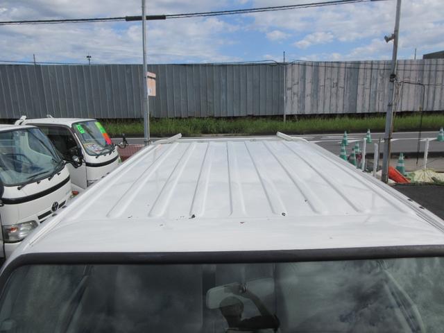 ダイナトラック Wキャブロングシングルジャストロ Wキャブ 三方開き シングルタイヤ F5速 D席エアバック 集中ドア 後席パワーウインドウ スチールデッキ 1000Kg積載(10枚目)