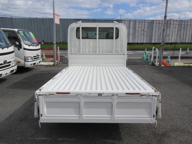 ダイナトラック Wキャブロングシングルジャストロ Wキャブ 三方開き シングルタイヤ F5速 D席エアバック 集中ドア 後席パワーウインドウ スチールデッキ 1000Kg積載(21枚目)