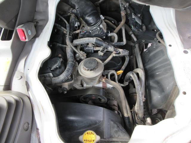 ダイナトラック Wキャブロングシングルジャストロ Wキャブ 三方開き シングルタイヤ F5速 D席エアバック 集中ドア 後席パワーウインドウ スチールデッキ 1000Kg積載(28枚目)