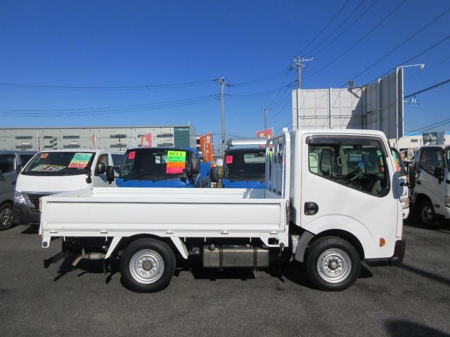 アトラストラック フルスーパーロー　フルスーパーロー　シングルタイヤ　三方開き　Ｆ５速　ＡＢＳ　Ｄ席エアバック　集中ドア　キーレス　ＥＴＣ　左側電動格納ミラー　スチールデッキ　１５００Ｋｇ積載（4枚目）