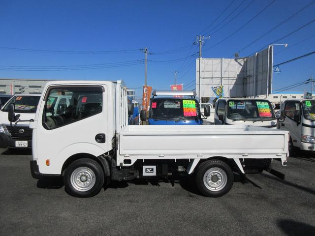 アトラストラック フルスーパーロー　フルスーパーロー　シングルタイヤ　三方開き　Ｆ５速　ＡＢＳ　Ｄ席エアバック　集中ドア　キーレス　ＥＴＣ　左側電動格納ミラー　スチールデッキ　１５００Ｋｇ積載（5枚目）