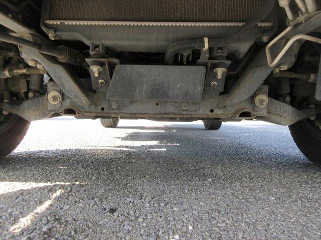 アトラストラック フルスーパーロー　フルスーパーロー　シングルタイヤ　三方開き　Ｆ５速　ＡＢＳ　Ｄ席エアバック　集中ドア　キーレス　ＥＴＣ　左側電動格納ミラー　スチールデッキ　１５００Ｋｇ積載（20枚目）