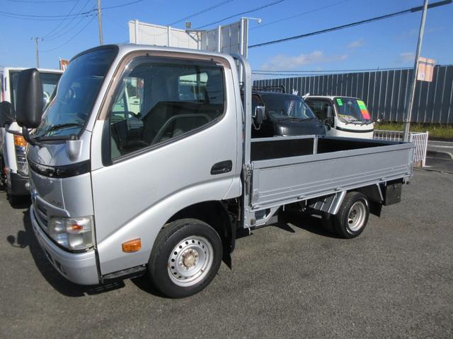 ダイナトラック ジャストロー　ジャストロー　低床　Ｗタイヤ　三方開き　Ｆ５速　ＡＢＳ　Ｗエアバッグ　集中ドア　ＥＴＣ　社外ナビＴＶ　フルセグ　荷台板張り　車両総重量３２８５Ｋｇ　１５００Ｋｇ積載（7枚目）