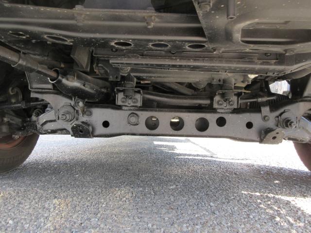 トヨエース Ｓシングルジャストロー　スーパーシングルジャストロー　低床　三方開き　シングルタイヤ　オートマ　Ｄ席エアバッグ　集中ドア　キーレス　ＥＴＣ　社外ナビＴＶ　バックカメラ　荷台後付板張り　車両総重量３１２５Ｋｇ　１２５０Ｋｇ積載（22枚目）