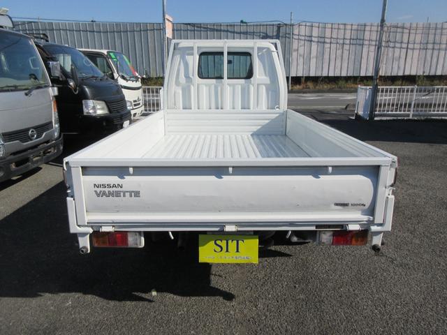 バネットトラック ロングスーパーローＤＸ　ＤＸ　スーパーロー　ロング　低床　Ｗタイヤ　三方開き　オートマ　Ｄ席エアバッグ　集中ドア　ワンオーナー　スチールデッキ　１０００Ｋｇ積載（3枚目）