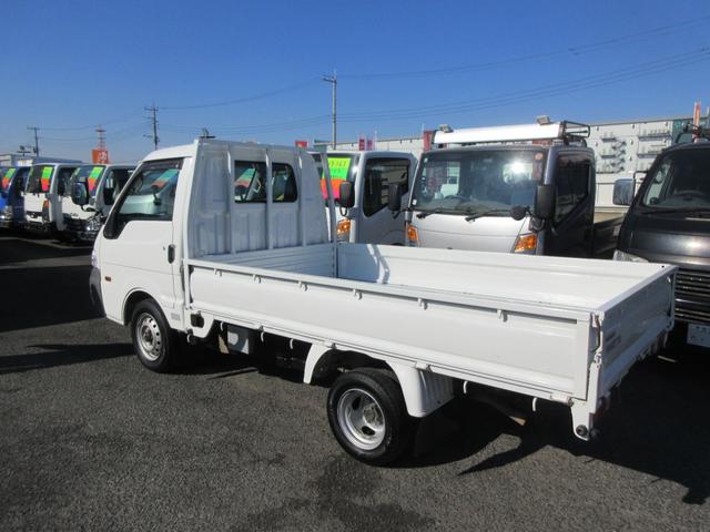バネットトラック ロングスーパーローＤＸ　ＤＸ　スーパーロー　ロング　低床　Ｗタイヤ　三方開き　オートマ　Ｄ席エアバッグ　集中ドア　ワンオーナー　スチールデッキ　１０００Ｋｇ積載（9枚目）