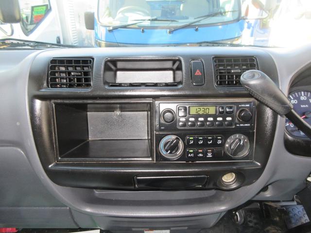 バネットトラック ロングスーパーローＤＸ　ＤＸ　スーパーロー　ロング　低床　Ｗタイヤ　三方開き　オートマ　Ｄ席エアバッグ　集中ドア　ワンオーナー　スチールデッキ　１０００Ｋｇ積載（14枚目）