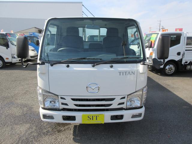 タイタントラック ワイドロー ワイドロー 低床 Wタイヤ 三方開き オートマ ABS Wエアバッグ 集中ドア キーレス ETC 左側電動格納ミラー アイドリングストップ 社外ナビTV 荷台床鉄板張り 2000Kg積載(2枚目)