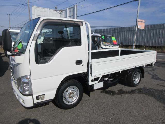 タイタントラック ワイドロー ワイドロー 低床 Wタイヤ 三方開き オートマ ABS Wエアバッグ 集中ドア キーレス ETC 左側電動格納ミラー アイドリングストップ 社外ナビTV 荷台床鉄板張り 2000Kg積載(7枚目)