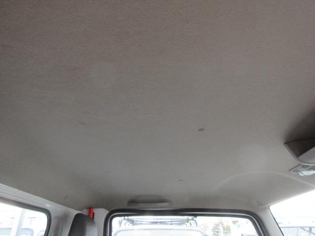 アトラストラック スーパーロー パワーゲート スーパーロー 低床 Wタイヤ F5速 ABS D席エアバッグ 集中ドア 左電格ミラー 極東製600Kg型垂直ゲート 2段式ゲート 荷台板張り 車両総重量3490Kg 1500Kg積載(17枚目)