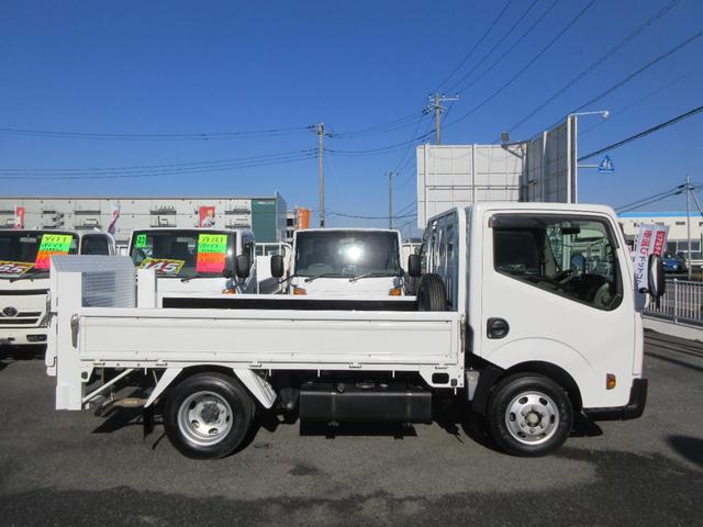 アトラストラック フルスーパーロー　パワーゲート　フルスーパーロー　低床　Ｗタイヤ　オートマ　ＡＢＳ　Ｗエアバッグ　集中ドア　キーレス　ＥＴＣ　左電格ミラー　荷台板張り　トヨタ車体６００Ｋｇ型垂直ゲート　１５００Ｋｇ積載（4枚目）