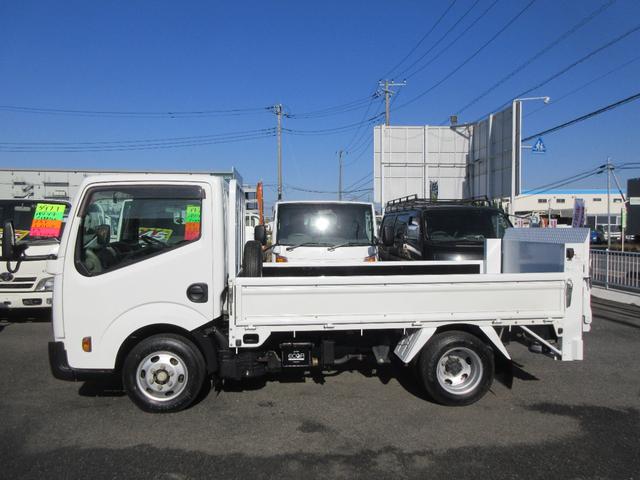 アトラストラック フルスーパーロー　パワーゲート　フルスーパーロー　低床　Ｗタイヤ　オートマ　ＡＢＳ　Ｗエアバッグ　集中ドア　キーレス　ＥＴＣ　左電格ミラー　荷台板張り　トヨタ車体６００Ｋｇ型垂直ゲート　１５００Ｋｇ積載（5枚目）