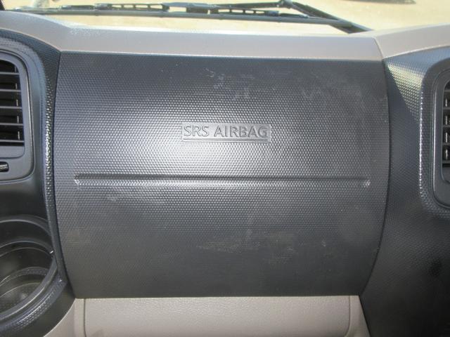 アトラストラック フルスーパーロー　パワーゲート　フルスーパーロー　低床　Ｗタイヤ　オートマ　ＡＢＳ　Ｗエアバッグ　集中ドア　キーレス　ＥＴＣ　左電格ミラー　荷台板張り　トヨタ車体６００Ｋｇ型垂直ゲート　１５００Ｋｇ積載（18枚目）