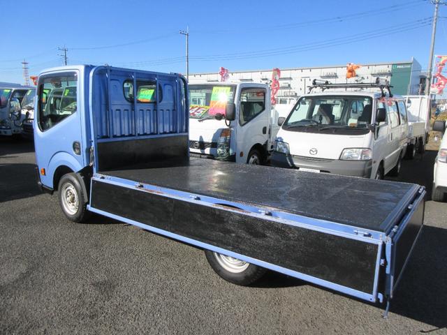 アトラストラック フルスーパーロー フルスーパーロー シングルタイヤ 三方開き F5速 ABS D席エアバッグ 集中ドア キーレス ETC 左電格ミラー 荷台板張り 車両総重量3285Kg 1500Kg積載(21枚目)