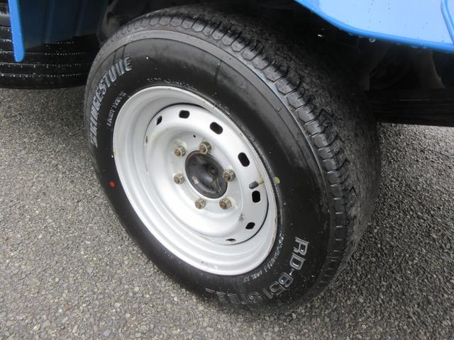 ダイナトラック Ｓシングルジャストロー　スーパーシングルジャストロー　低床　三方開き　シングルタイヤ　オートマ　Ｄ席エアバッグ　集中ドア　荷台板張り　車両総重量３４３５Ｋｇ　１４５０Ｋｇ積載（22枚目）