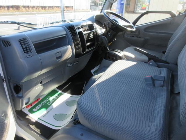 ダイナトラック ジャストロー　パネルバン　ジャストロー　Ｗタイヤ　オートマ　Ｄ席エアバッグ　集中ドア　左電格ミラー　バックモニター　荷箱ラッシングレール１段　車両総重量３３８５Ｋｇ　１１００Ｋｇ積載（12枚目）