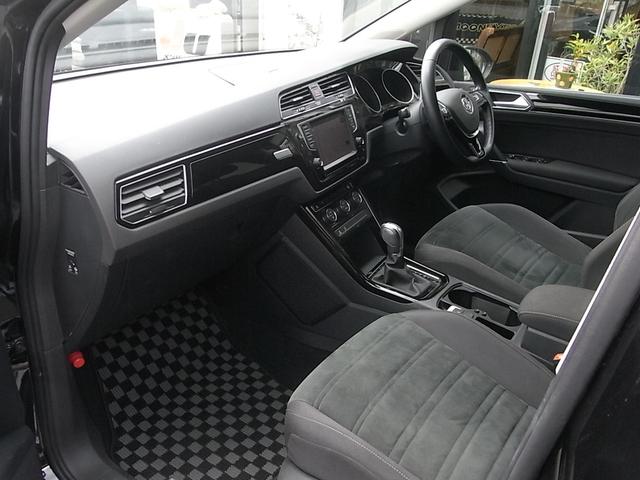 ゴルフトゥーラン ＴＳＩ　ハイライン　ナビ　フルセグＴＶ　ＣａｒＰｌａｙ　Ｂカメラ　ＬＥＤヘッドライト　スマートキー　プッシュスタート　追尾型クルーズコントロール　前後シートヒーター　前後ドラレコ　パドルシフト　ＥＴＣ２．０　禁煙車（34枚目）