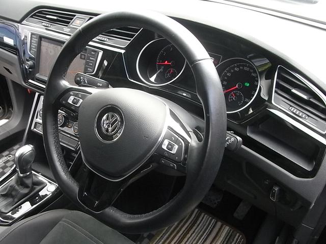 ゴルフトゥーラン ＴＳＩ　ハイライン　ナビ　フルセグＴＶ　ＣａｒＰｌａｙ　Ｂカメラ　ＬＥＤヘッドライト　スマートキー　プッシュスタート　追尾型クルーズコントロール　前後シートヒーター　前後ドラレコ　パドルシフト　ＥＴＣ２．０　禁煙車（40枚目）
