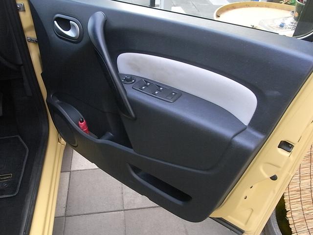 カングー ゼン　ナビ　フルセグＴＶ　Ｂｌｕｅｔｏｏｔｈ　バックカメラ　ドラレコ　ＥＴＣ　ワンオーナー　禁煙車（36枚目）