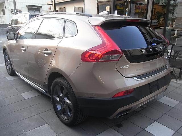 VOLVO V40 CROSS COUNTRY T5 AWD